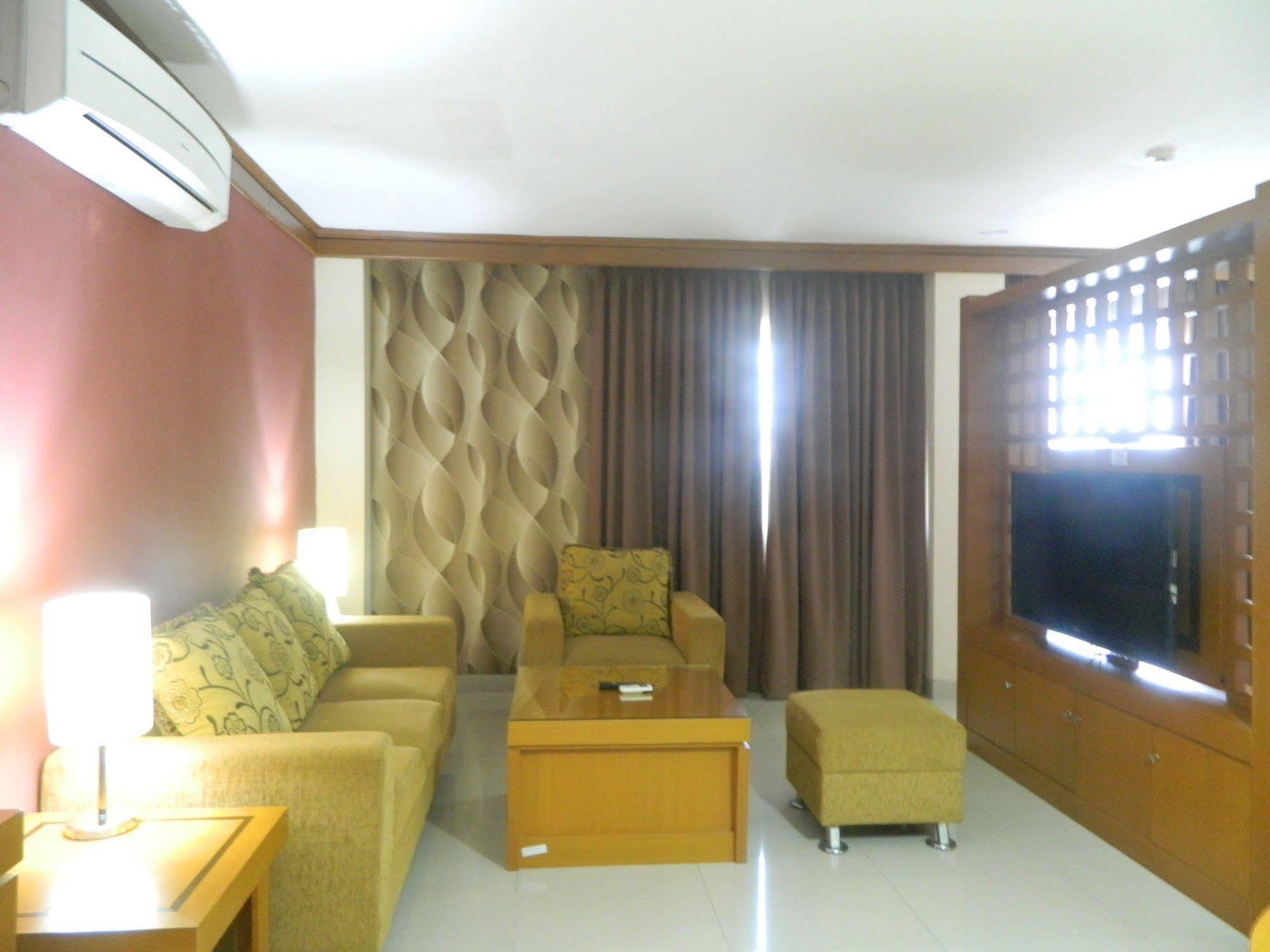 Patra Comfort Yakarta Exterior foto